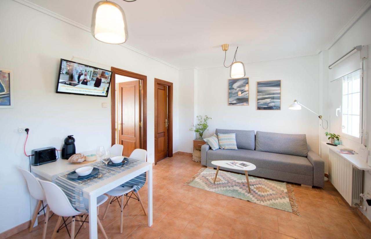 Apartamentos Turisticos Bizkar Bare Sopuerta ภายนอก รูปภาพ