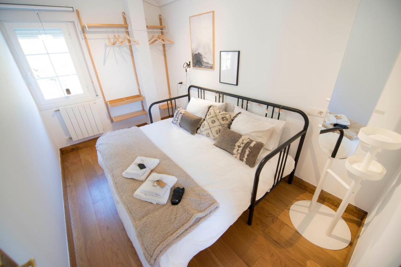 Apartamentos Turisticos Bizkar Bare Sopuerta ภายนอก รูปภาพ
