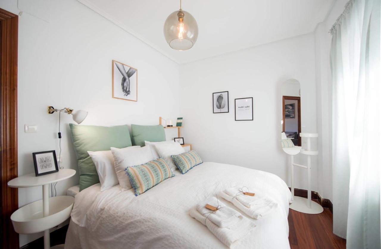 Apartamentos Turisticos Bizkar Bare Sopuerta ภายนอก รูปภาพ