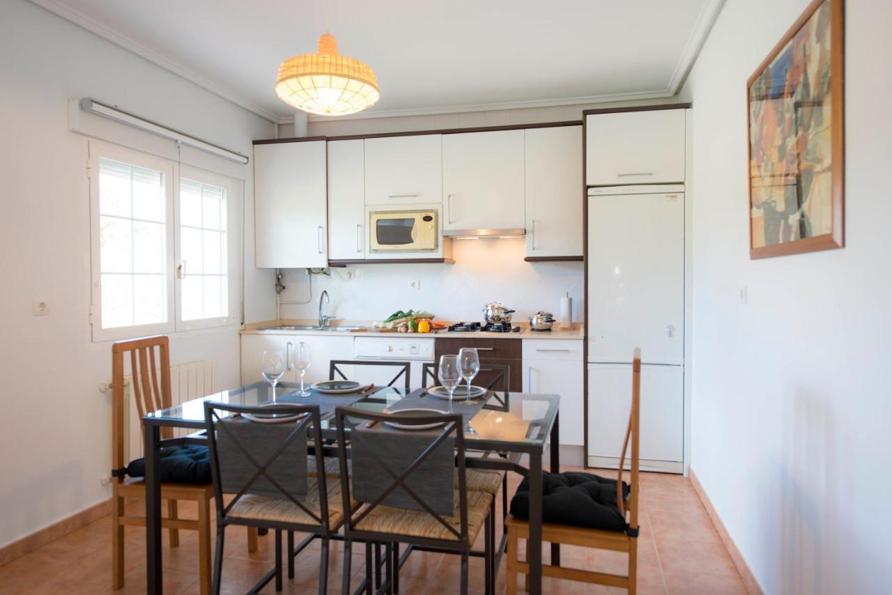 Apartamentos Turisticos Bizkar Bare Sopuerta ภายนอก รูปภาพ