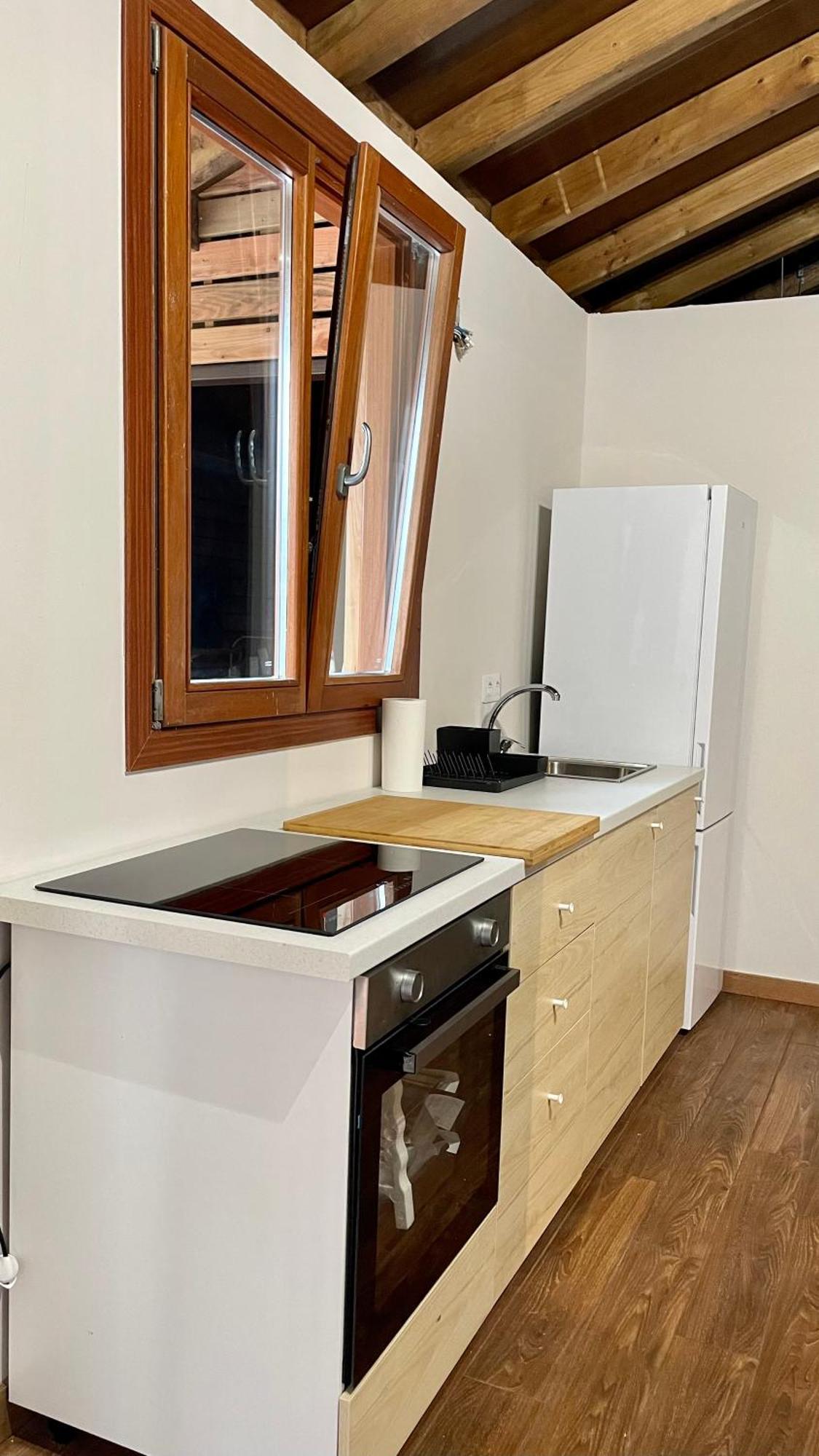 Apartamentos Turisticos Bizkar Bare Sopuerta ภายนอก รูปภาพ
